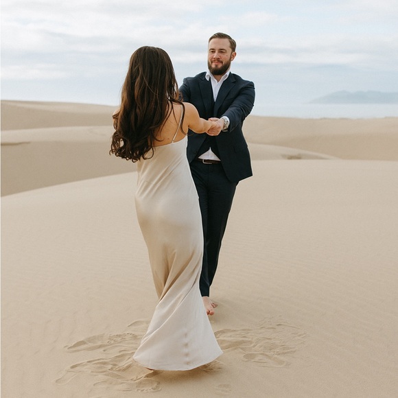 100% Silk L’agence Serita Maxi V-Neck Bias Dress - Picture 3 of 3